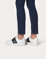 ROCKSTUD UNTITLED SNEAKER IN CALFSKIN LEATHER WITH TONAL STUDS - Image 2